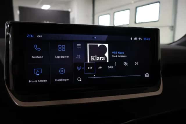 Peugeot 2008 (2025) thumbnail 23