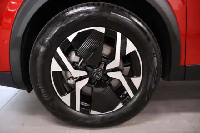 Peugeot 2008 (2025) thumbnail 5