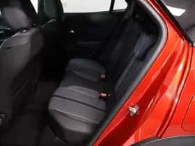 Peugeot 2008 (2025) thumbnail 10