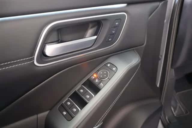 Nissan Qashqai (2024) thumbnail 16