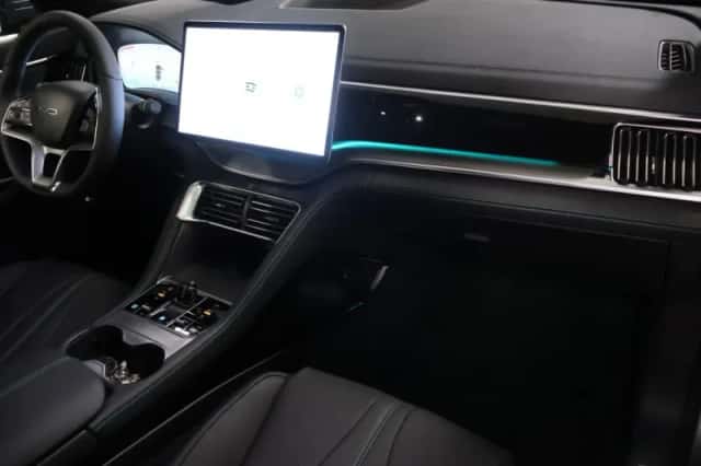 BYD Seal U (2024) thumbnail 12