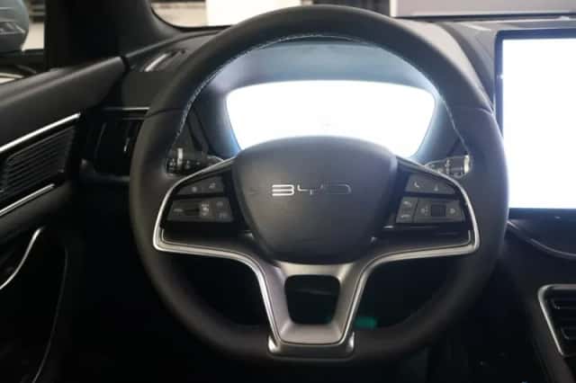 BYD Seal U (2024) thumbnail 18