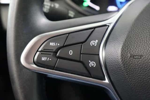 Renault Clio (2022) thumbnail 19