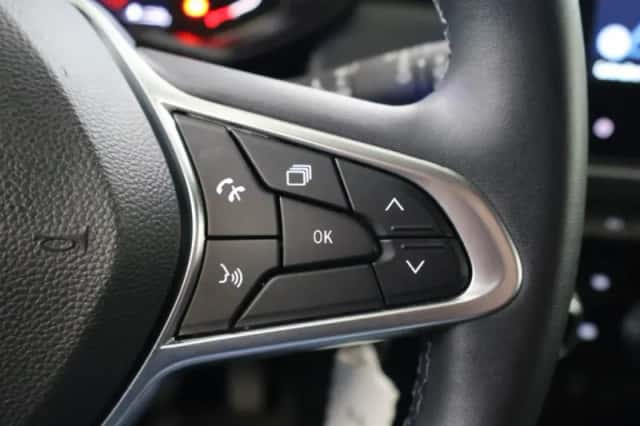 Renault Clio (2022) thumbnail 20