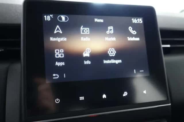 Renault Clio (2022) thumbnail 26