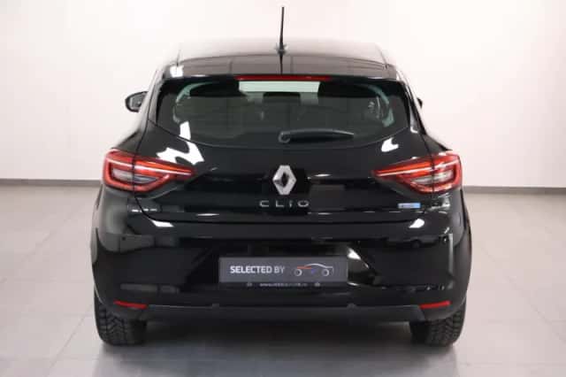 Renault Clio (2022) thumbnail 4