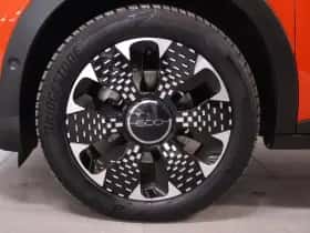 Fiat 600E (2023) thumbnail 5