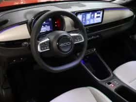Fiat 600E (2023) thumbnail 6