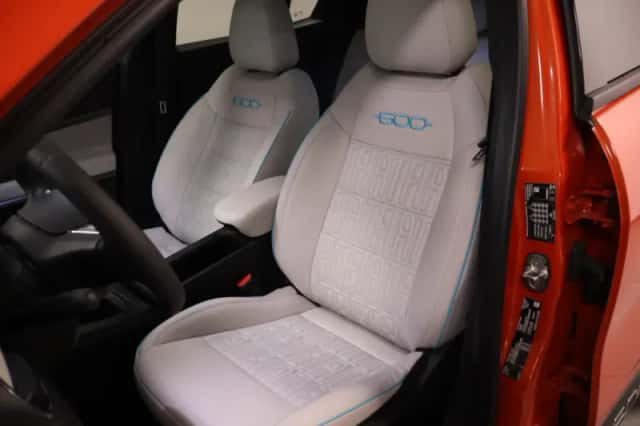 Fiat 600E (2023) thumbnail 9