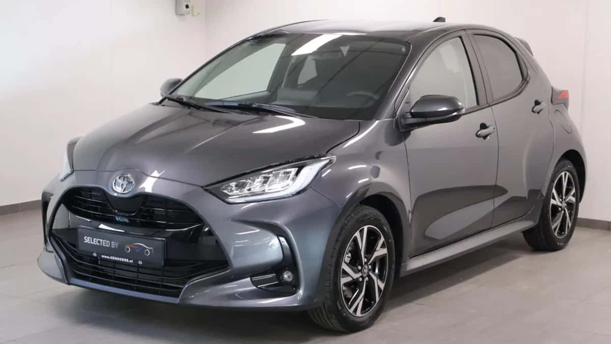Toyota Yaris (2025) — foto 1