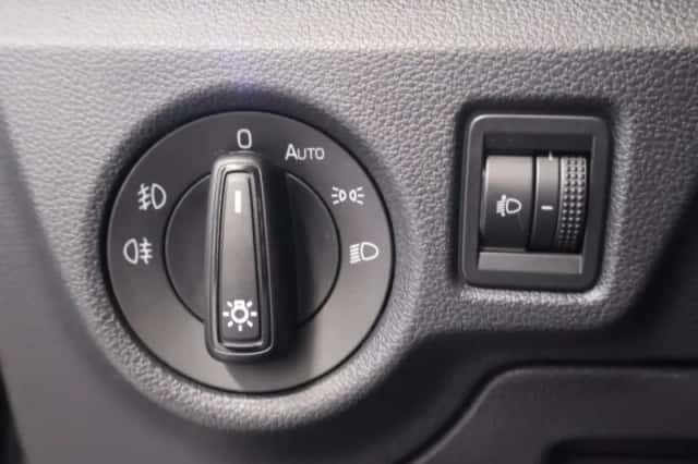 Škoda Kamiq (2020) thumbnail 23