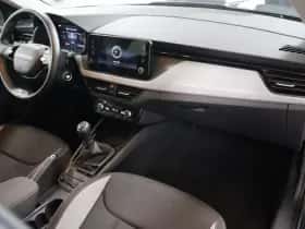 Škoda Kamiq (2020) thumbnail 8