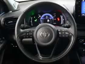 Toyota Yaris (2025) thumbnail 15