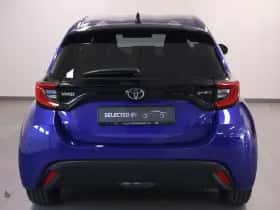 Toyota Yaris (2025) thumbnail 4