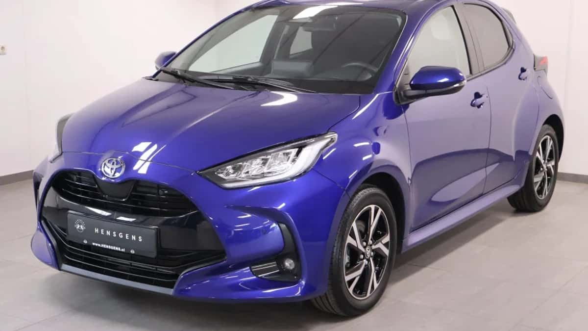 Toyota Yaris (2025) — foto 1