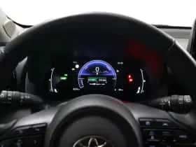 Toyota Yaris (2025) thumbnail 17