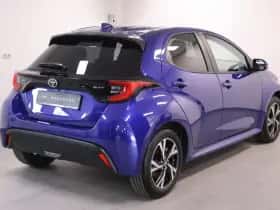 Toyota Yaris (2025) thumbnail 3
