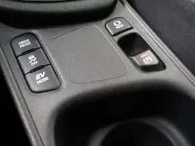 Toyota Yaris (2025) thumbnail 28