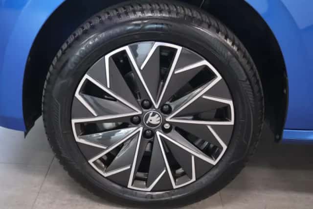 Škoda Kamiq (2020) thumbnail 5