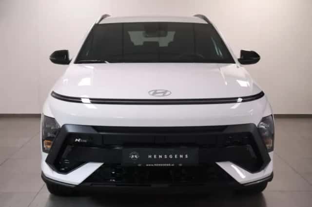 Hyundai Kona (2024) thumbnail 2
