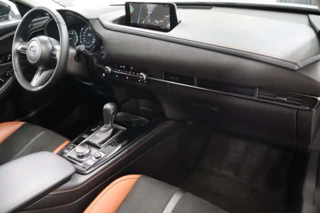 Mazda CX-30 (2024) thumbnail 8