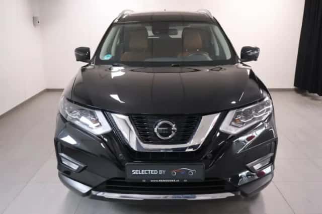 Nissan X-Trail (2022) thumbnail 2