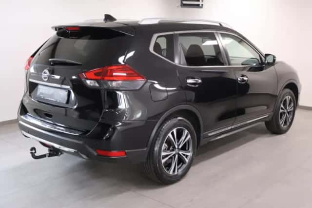 Nissan X-Trail (2022) thumbnail 3