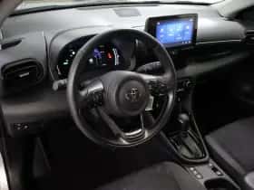 Toyota Yaris thumbnail 6