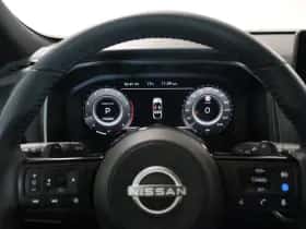 Nissan Qashqai thumbnail 18