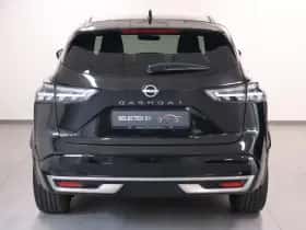 Nissan Qashqai thumbnail 4