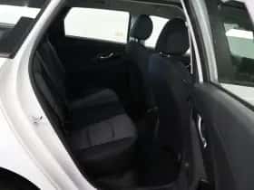 Hyundai i30 thumbnail 13