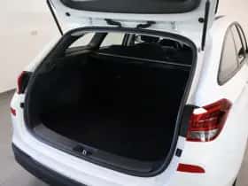 Hyundai i30 thumbnail 30