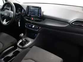 Hyundai i30 thumbnail 11