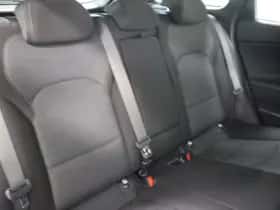 Hyundai i30 thumbnail 14
