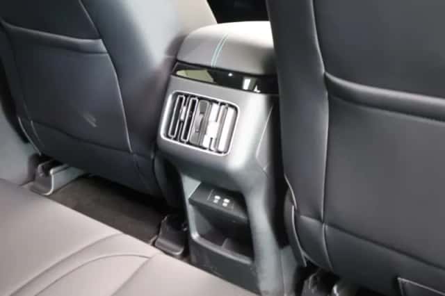 BYD Seal U (2024) thumbnail 19