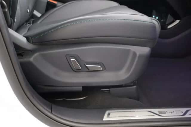 BYD Seal U (2024) thumbnail 16