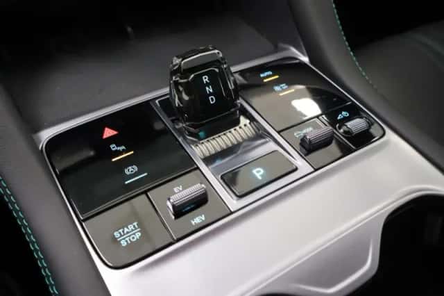 BYD Seal U (2024) thumbnail 34