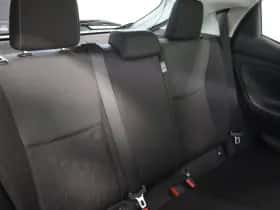Toyota Yaris (2025) thumbnail 13