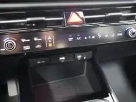 Kia Niro (2024) thumbnail 25