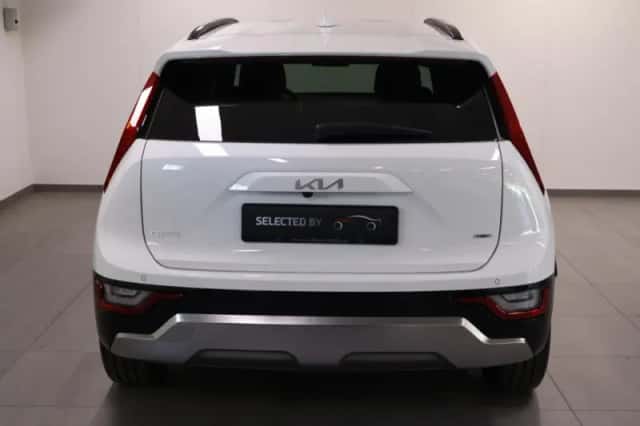 Kia Niro (2024) thumbnail 4