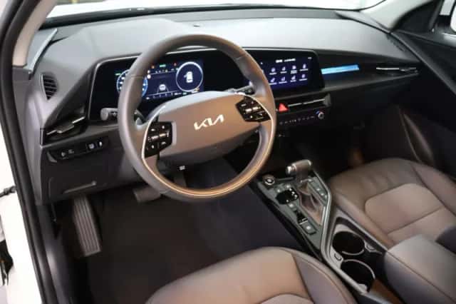 Kia Niro (2024) thumbnail 7