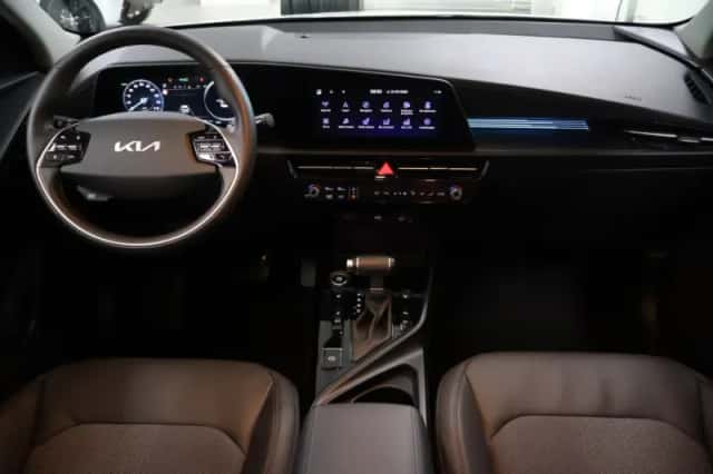 Kia Niro (2024) thumbnail 8
