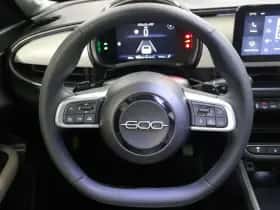 Fiat 600 (2024) thumbnail 15