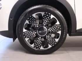 Fiat 600 (2024) thumbnail 5
