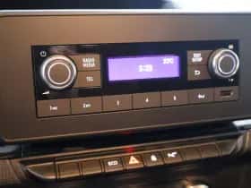 Nissan Townstar (2022) thumbnail 19