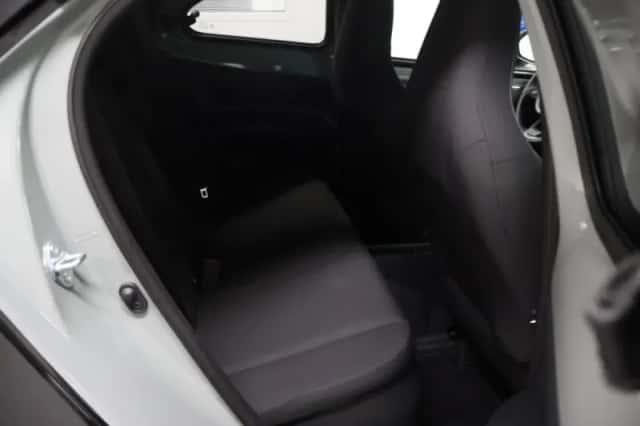 Toyota Aygo X (2025) thumbnail 11
