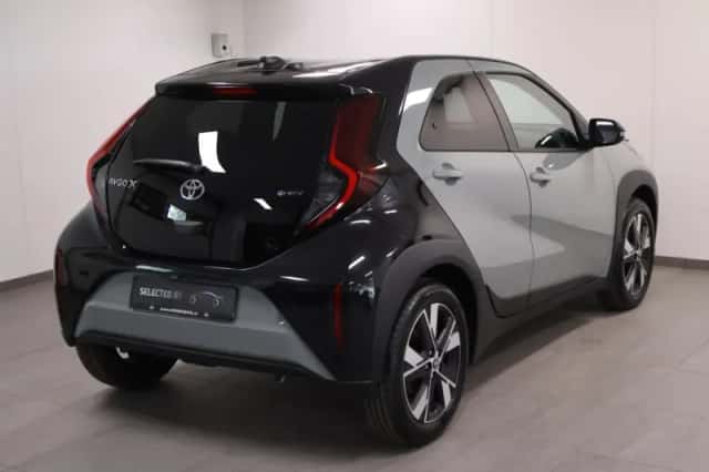 Toyota Aygo X (2025) thumbnail 3