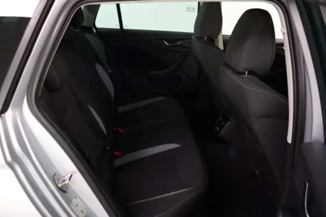 Škoda Kamiq (2020) thumbnail 12