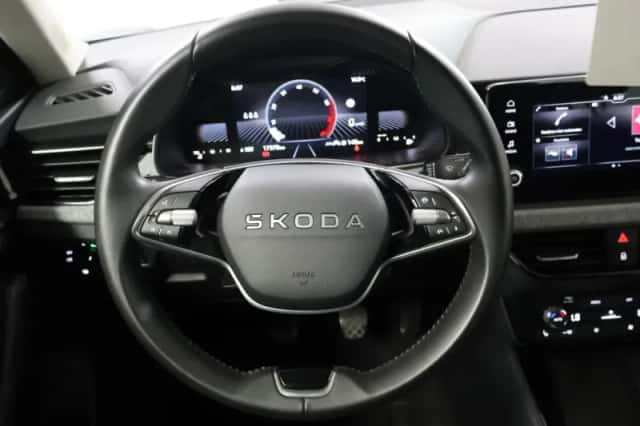 Škoda Kamiq (2020) thumbnail 13