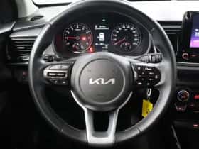 Kia Rio (2020) thumbnail 15